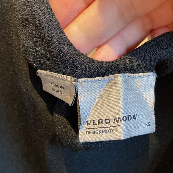 Vero Moda Singlet Top - Picture 3 of 4